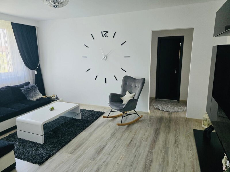 Nicolae Grigorescu, 10 minute metrou, Postavarul intersectie 1 Decembrie,